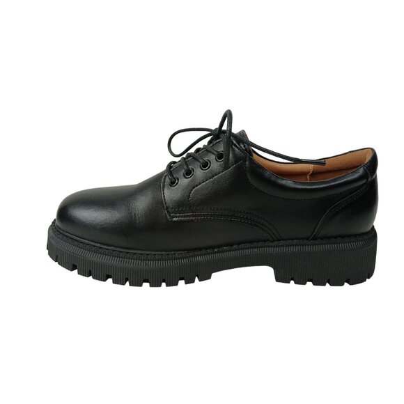 Classic IUY Black Leather Womens Size 10 Lace-Up Oxford Shoes With Sturdy Rubber - Picture 2 of 9